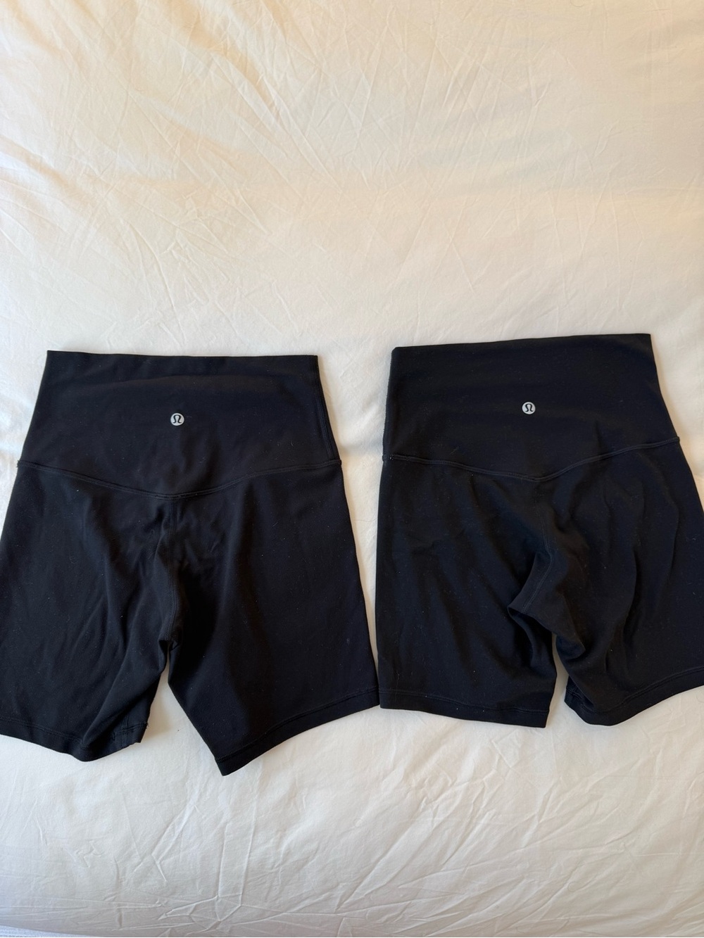 lululemon Align Shorts in Black - Picture 3 of 3